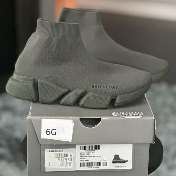 Authentic Balenciaga Speed 2.0LT - Picture 1 of 6